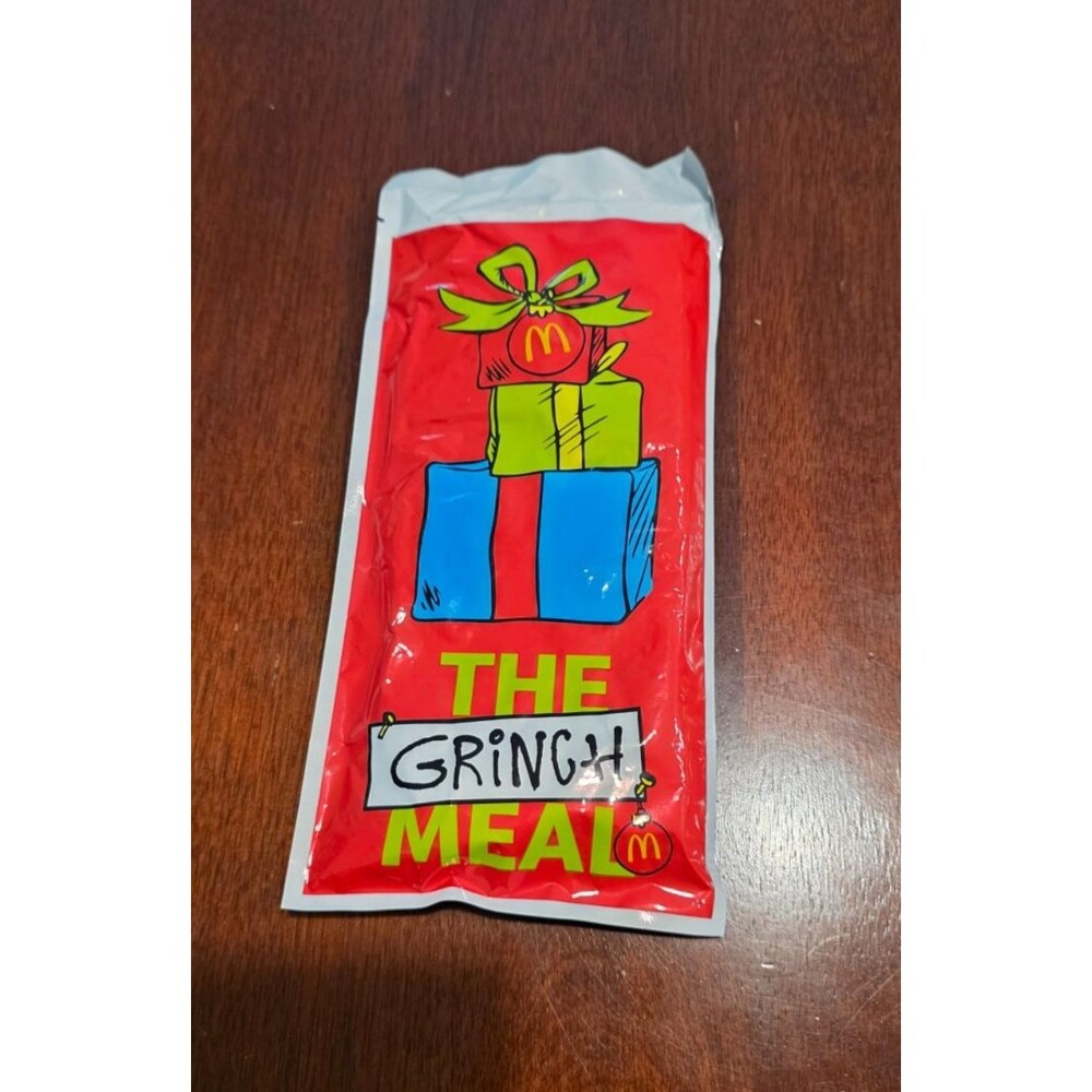 2025 McDonald's Grinch Socks Christmas Adult SEALED